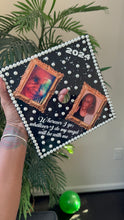 Load image into Gallery viewer, Graduation cap topper