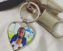 Load image into Gallery viewer, Custom Photo Heart Keychain
